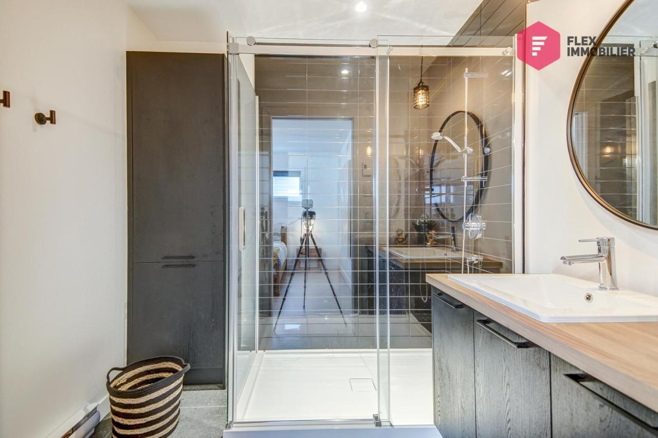 Вилла Le Blanc Bouleau De Portneuf / Private Hot Tub Pont-Rouge Экстерьер фото
