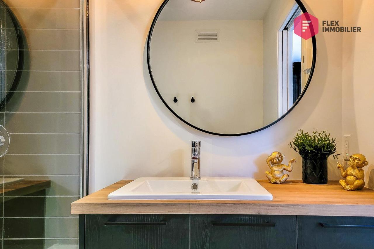 Вилла Le Blanc Bouleau De Portneuf / Private Hot Tub Pont-Rouge Экстерьер фото