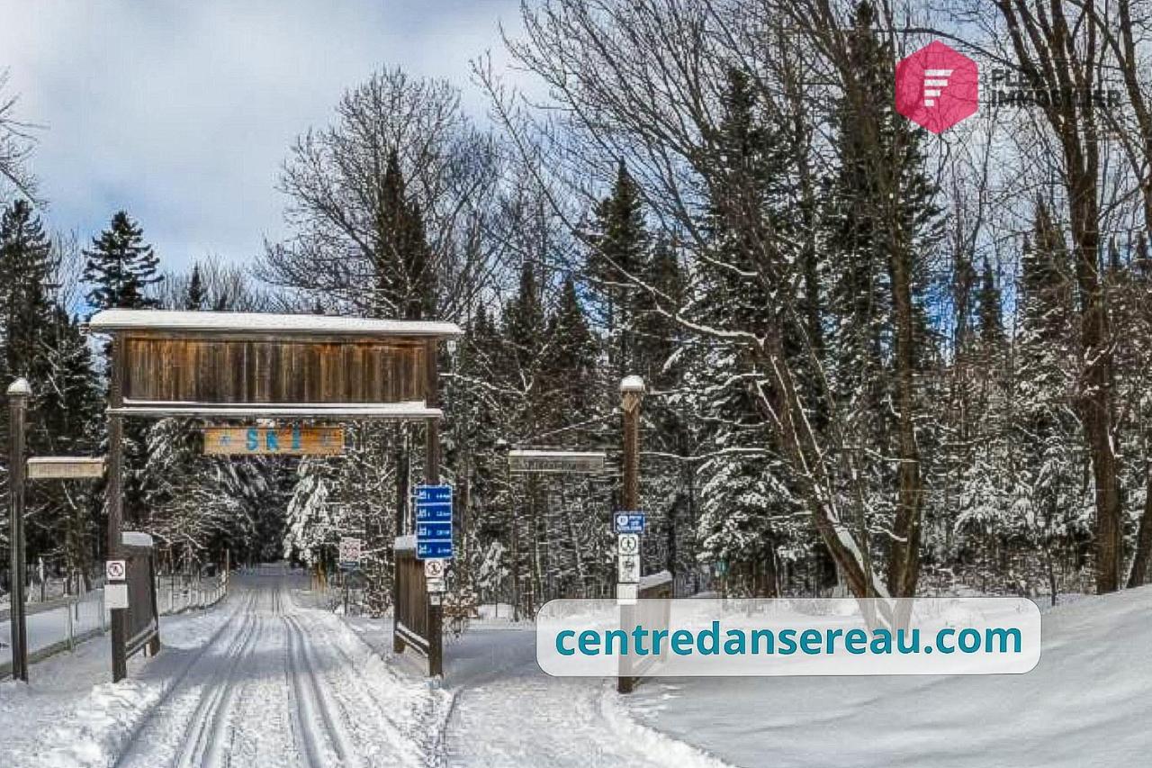 Вилла Le Blanc Bouleau De Portneuf / Private Hot Tub Pont-Rouge Экстерьер фото
